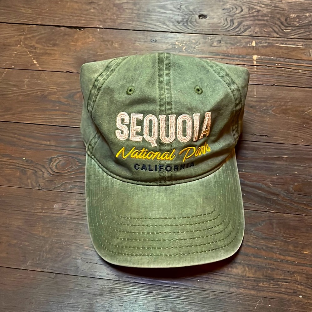 Weathered adjustable green national park hat!